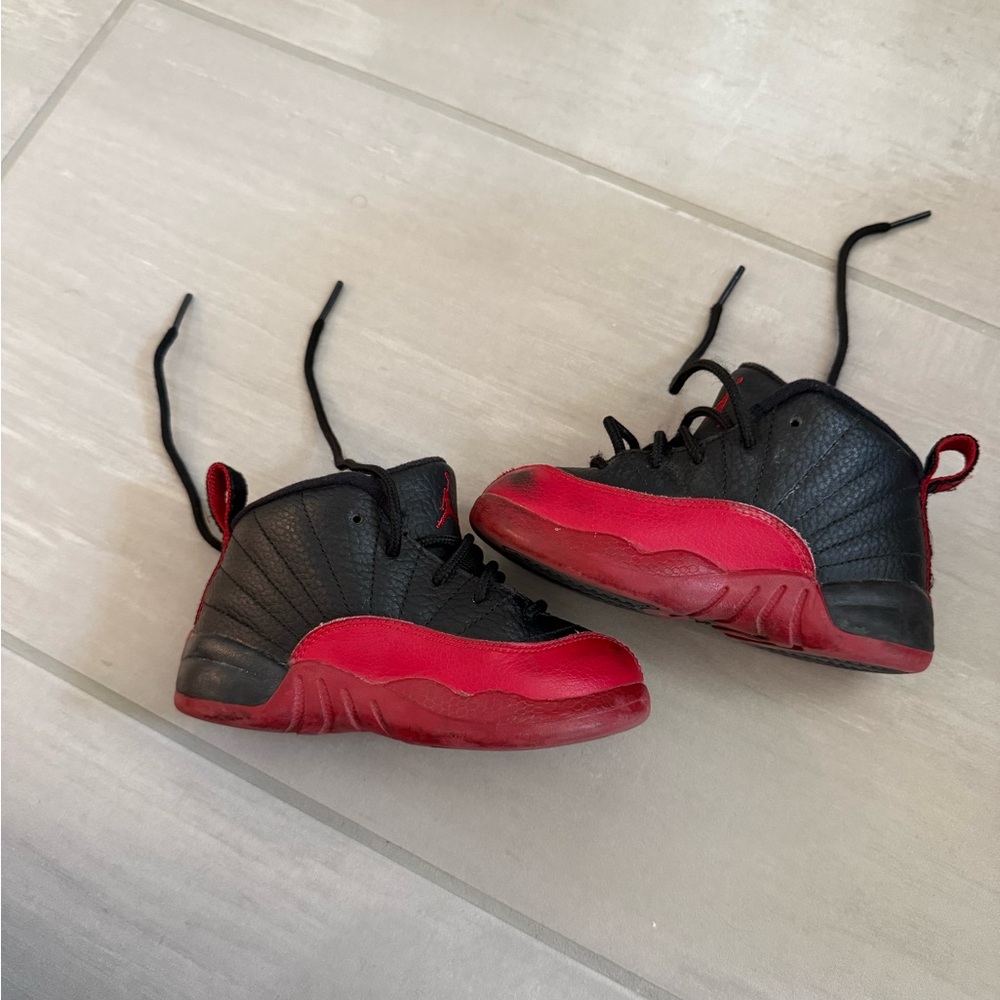 Jordan XII Flu Game sz 8 toddler 2015